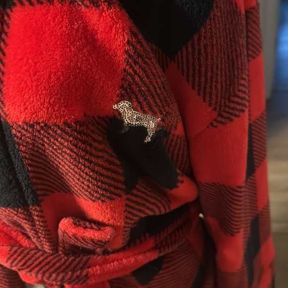 PINK Victoria’s Secret Red & Black Buffalo Plaid Sequin Dog Hooded Robe Sz. XS/S - Picture 5 of 10